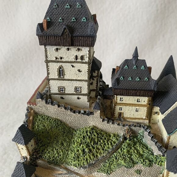 Vtg Danbury Mint Karlstejn Castle Enchanted Castles Of Europe Czech Republic - Picture 7 of 12